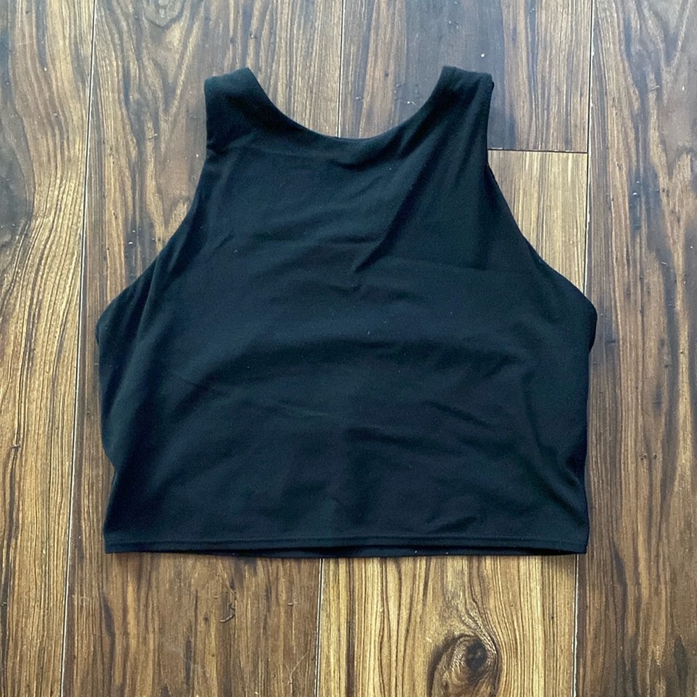 Athleta crop top